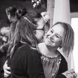 Meet your Posher, April